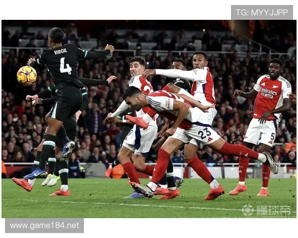 阿森纳防守问题:整体站位与个人能力如何影响当前阶段稳定性 阿森纳防守问题:整体站位与个人能力如何影响当前阶段稳定性